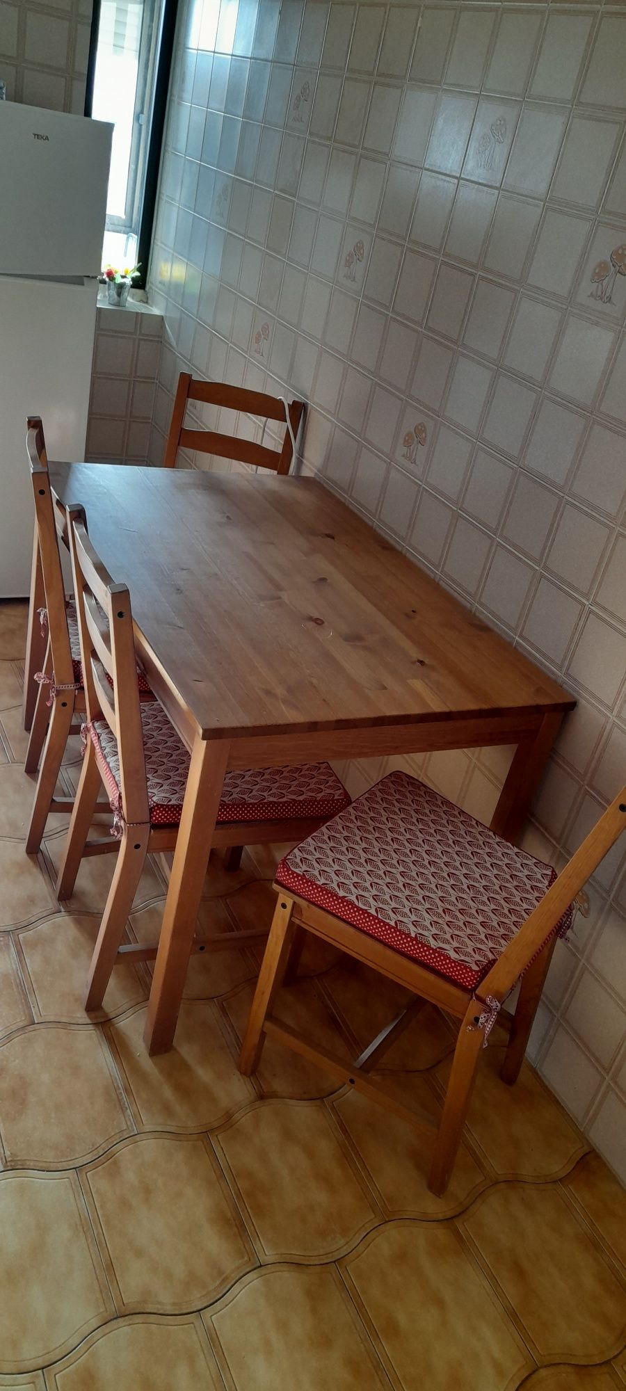 Vendo só a mesa em bom estado