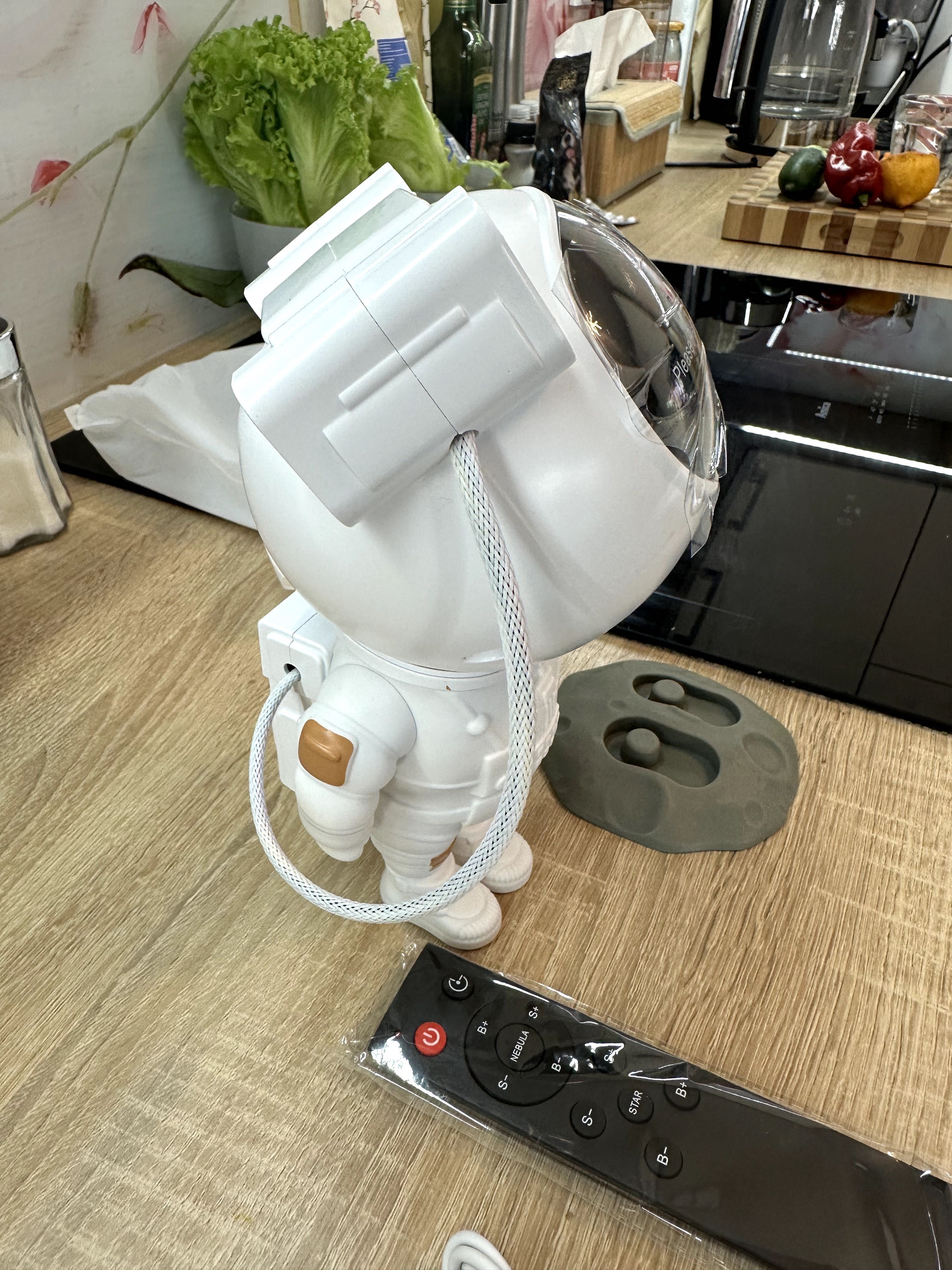 Lampka Nocna led Projektor Gwiazd Rzutnik Nieba Astronauta Dla Dzieci