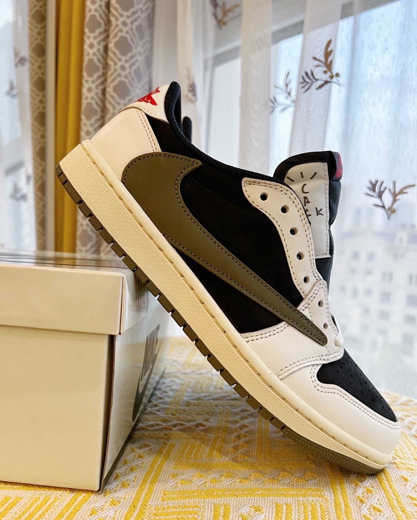 Jordan 1 Retro Low OG SP Travis Scott Olive r.41