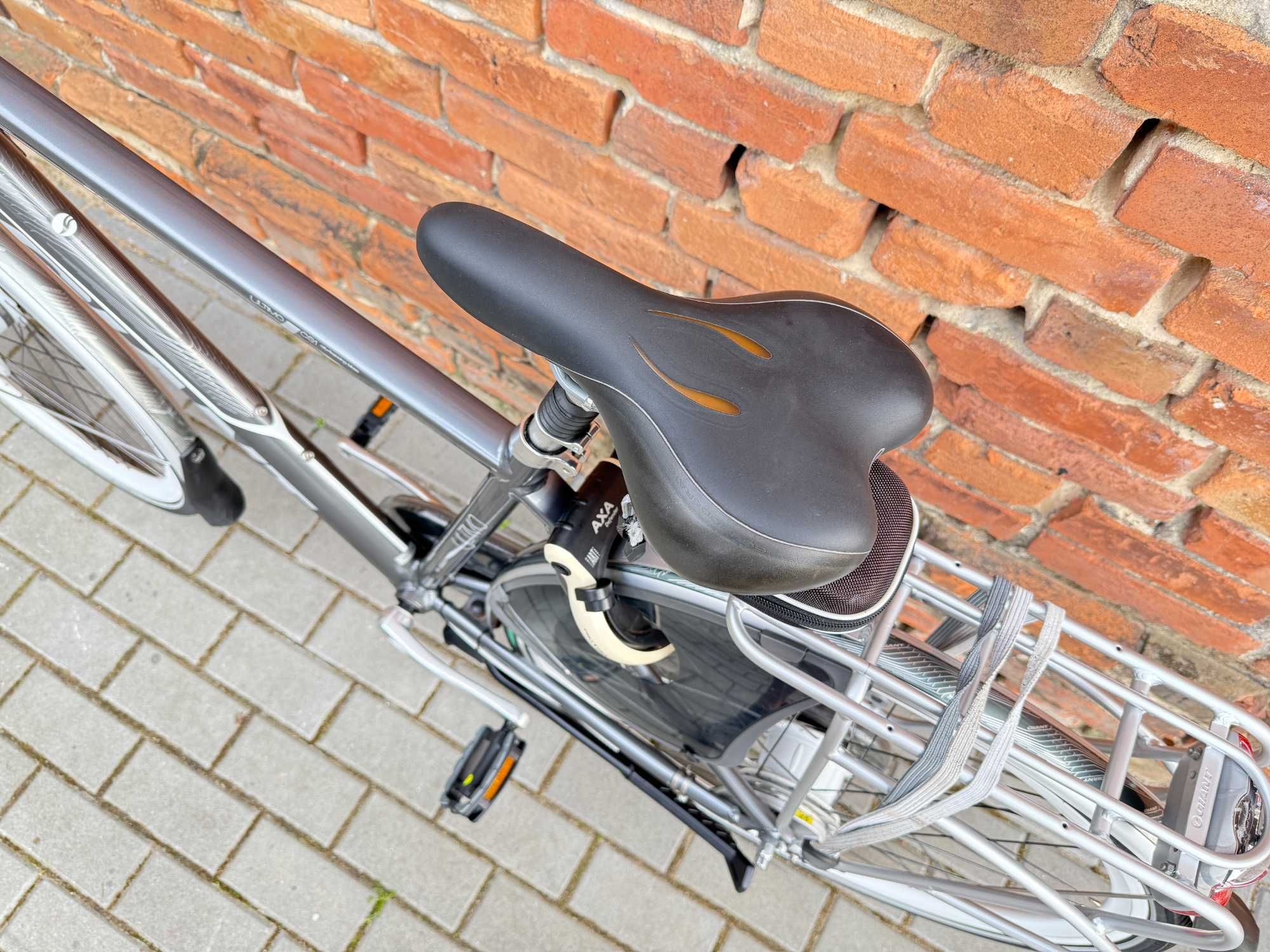 Giant Ultimo CS1 28'', rower holenderski, miejski, Nexus 8