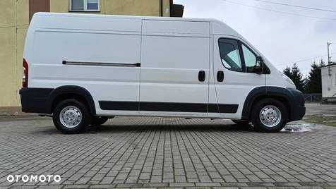 Wywóz odbiór starych mebli utylizacja transport