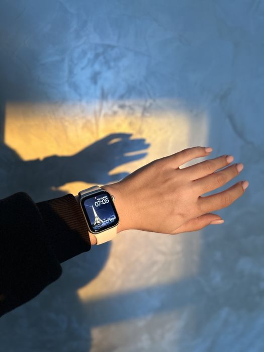 Apple watch se2 starling