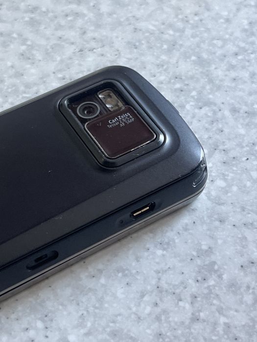 Nokia N97 в хорошому стані