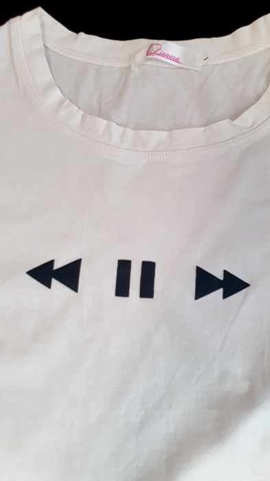 Жіноча футболка білого кольору