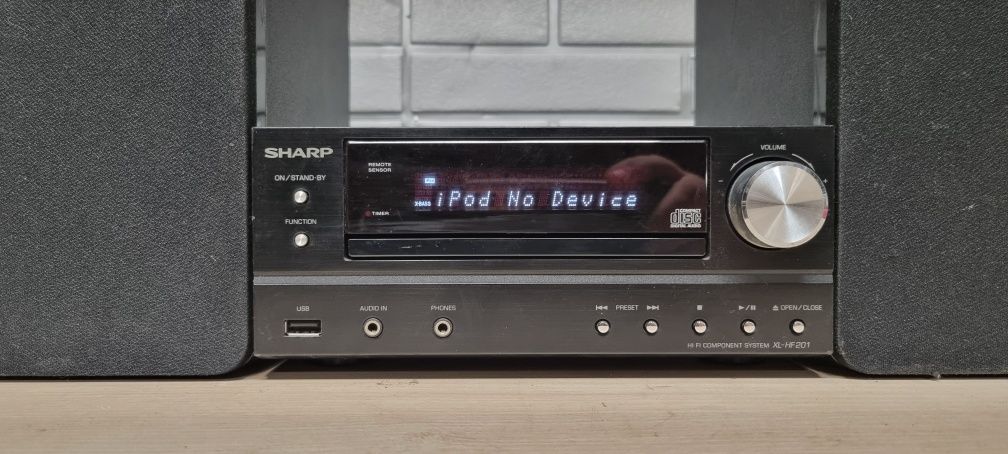 Wieza SHARP xl-hf201. Kolumny,  USB
