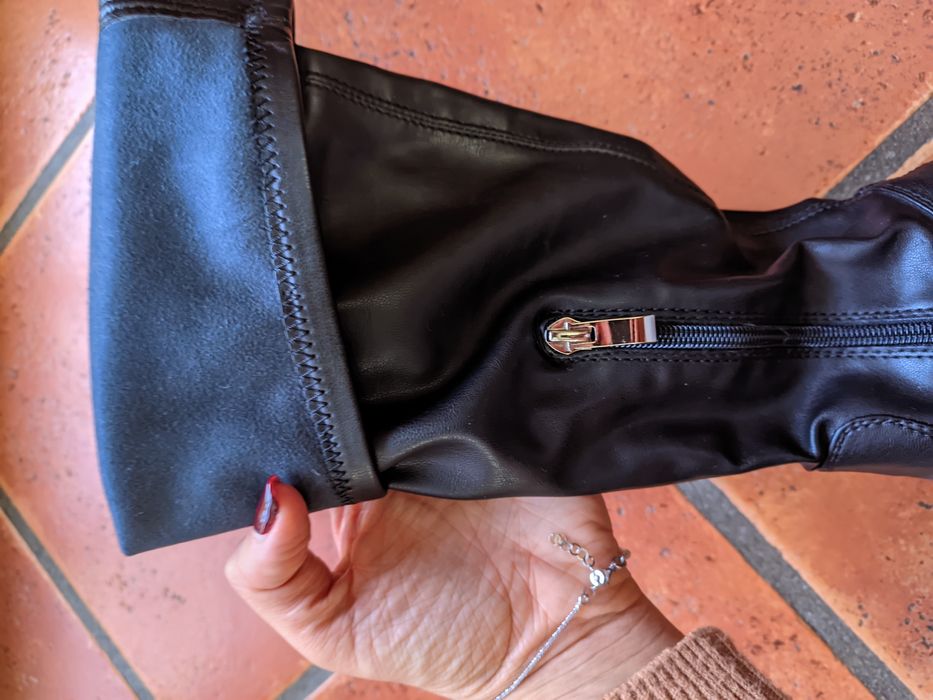 Botas de cano alto pretas / black / negro / noir