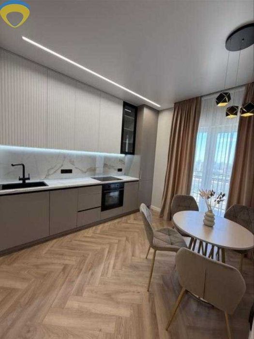 В продажу 1-кімнатна квартира з видом на  іподром — 61 Жемчужина