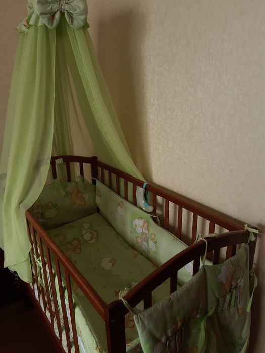Ліжко ліжечко  матрас