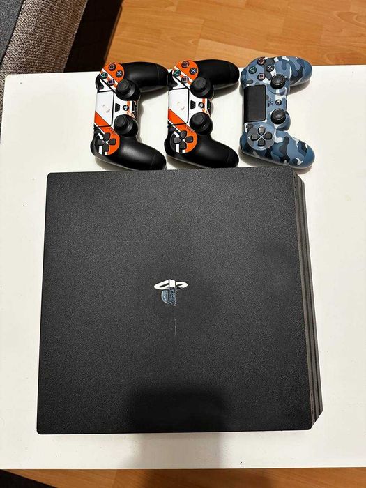 PS4 PlayStation 4 PRO 1TB