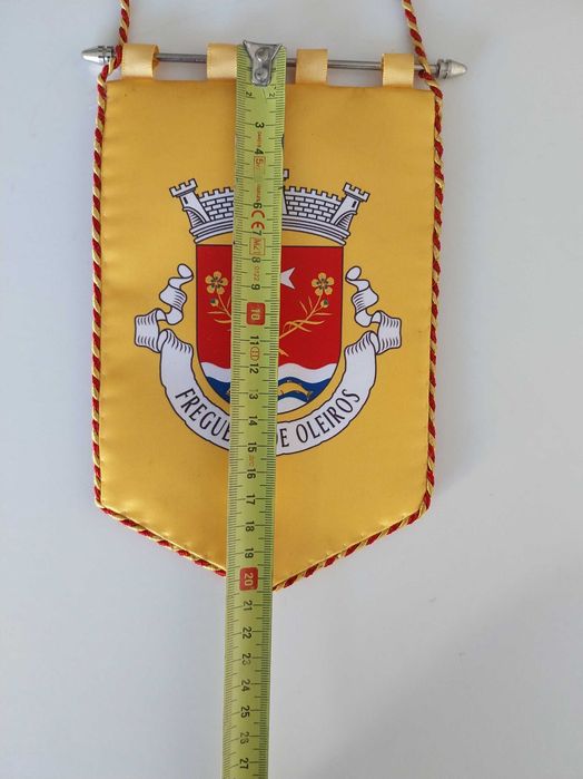 Galhardete “Freguesia de Oleiros”