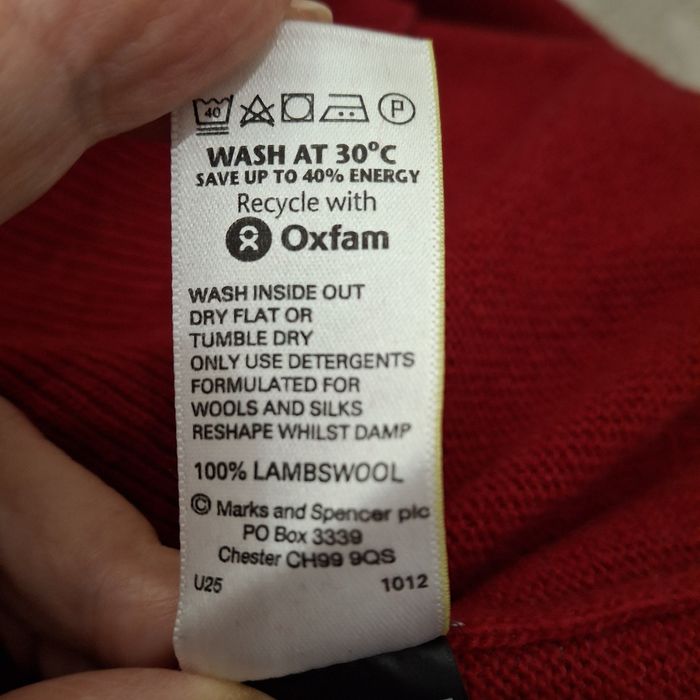 Яркий свитер джемпер 100% шерсть