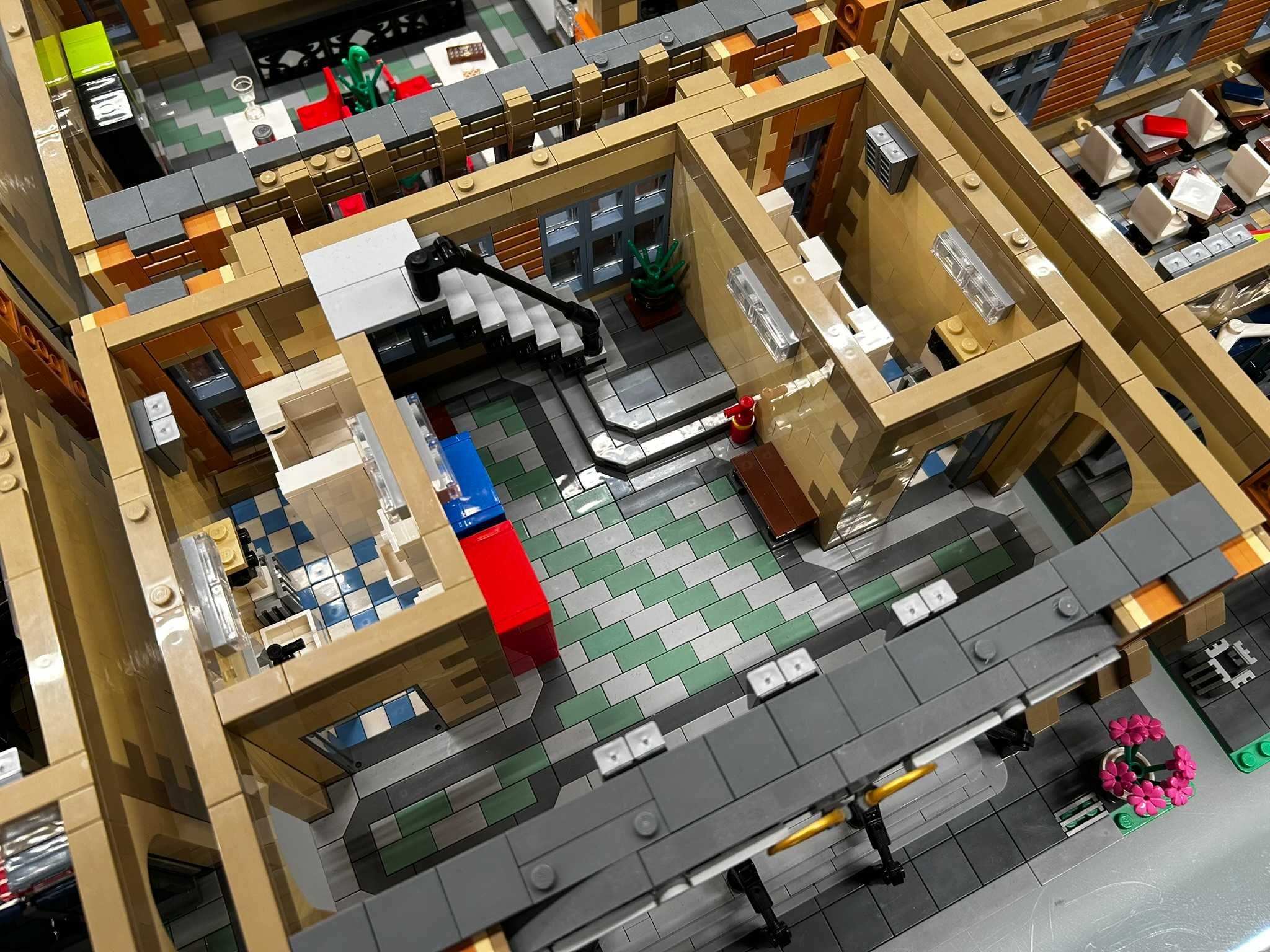 Lego Modular MOC - szkoła podstawowa 14500+ elementów / creator expert