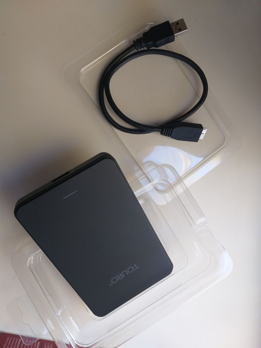 Жесткий диск Hitachi (HGST) Touro Mobile 500GB USB 3.0 External Black.