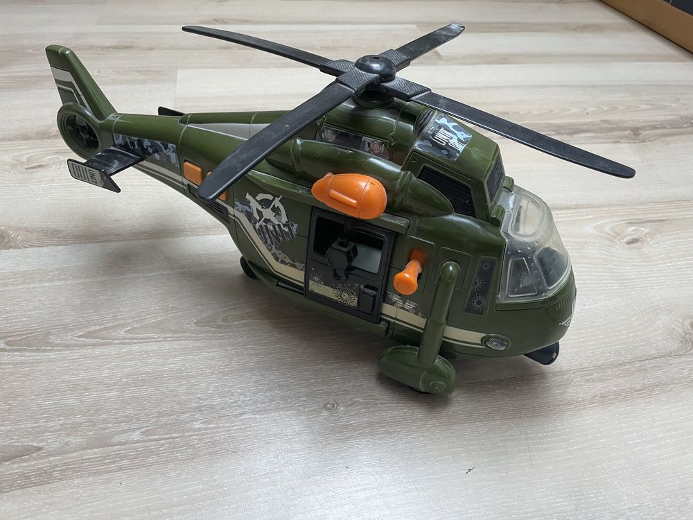Duży helikopter zabawka na baterie + gratis