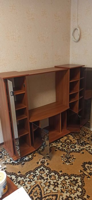 Тумба (міні-стінка)