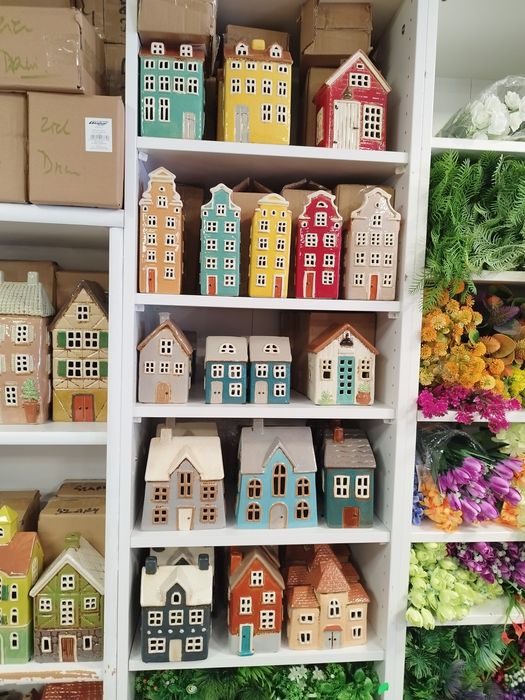 Domek kamienica na tealighty wys. 17.5 cm