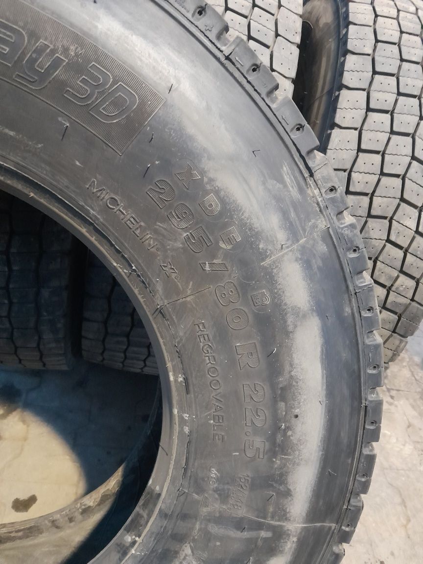 295/80R22.5 Michelin Xmultiway3D XDE komplet