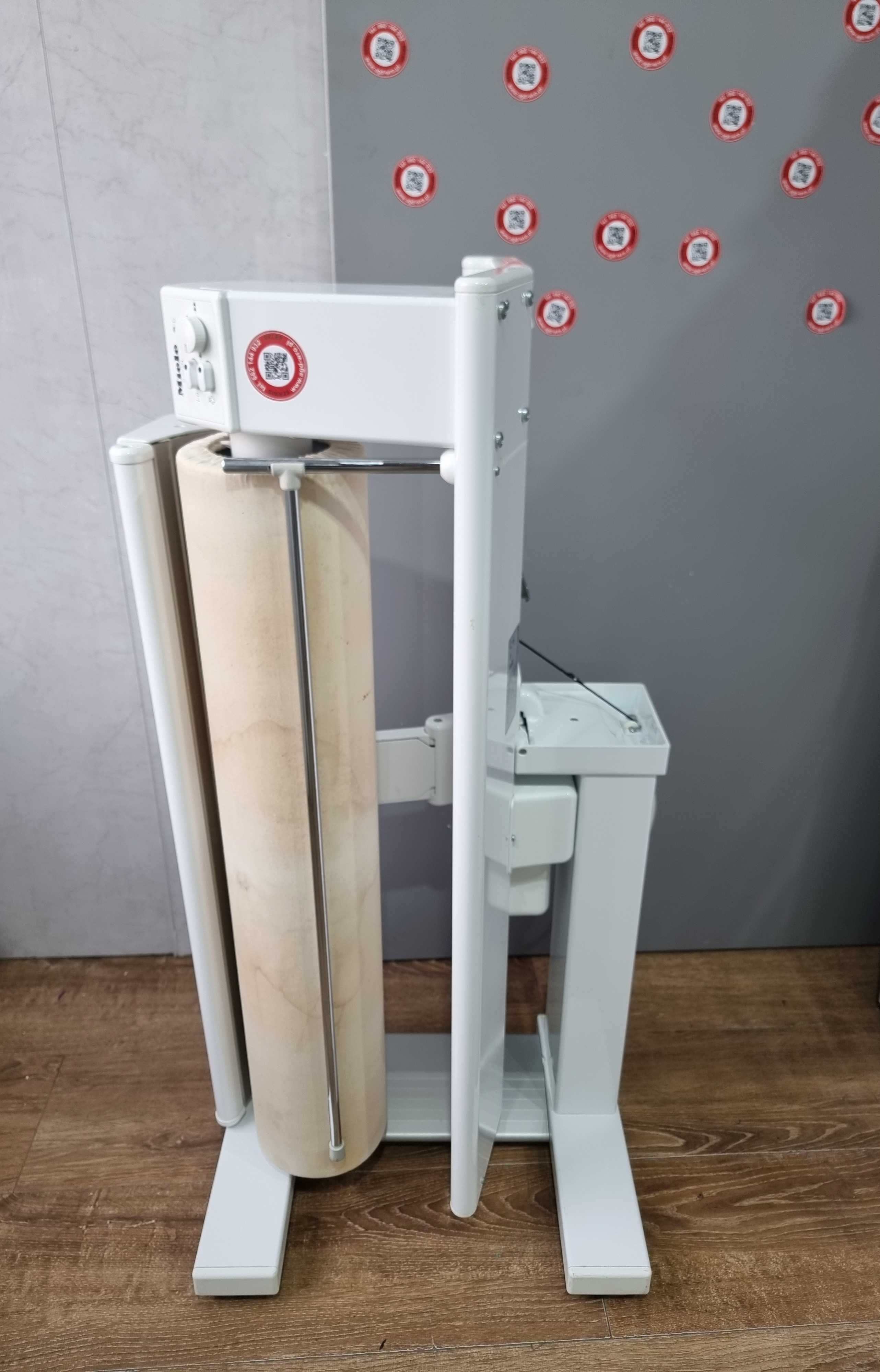 Magiel elektryczny, maglownica Miele B 895 D z funkcją pary, składany
