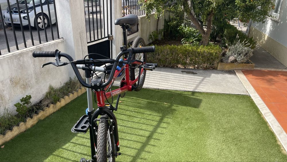 BMX Muito Pouco Usada em Otimo Estado