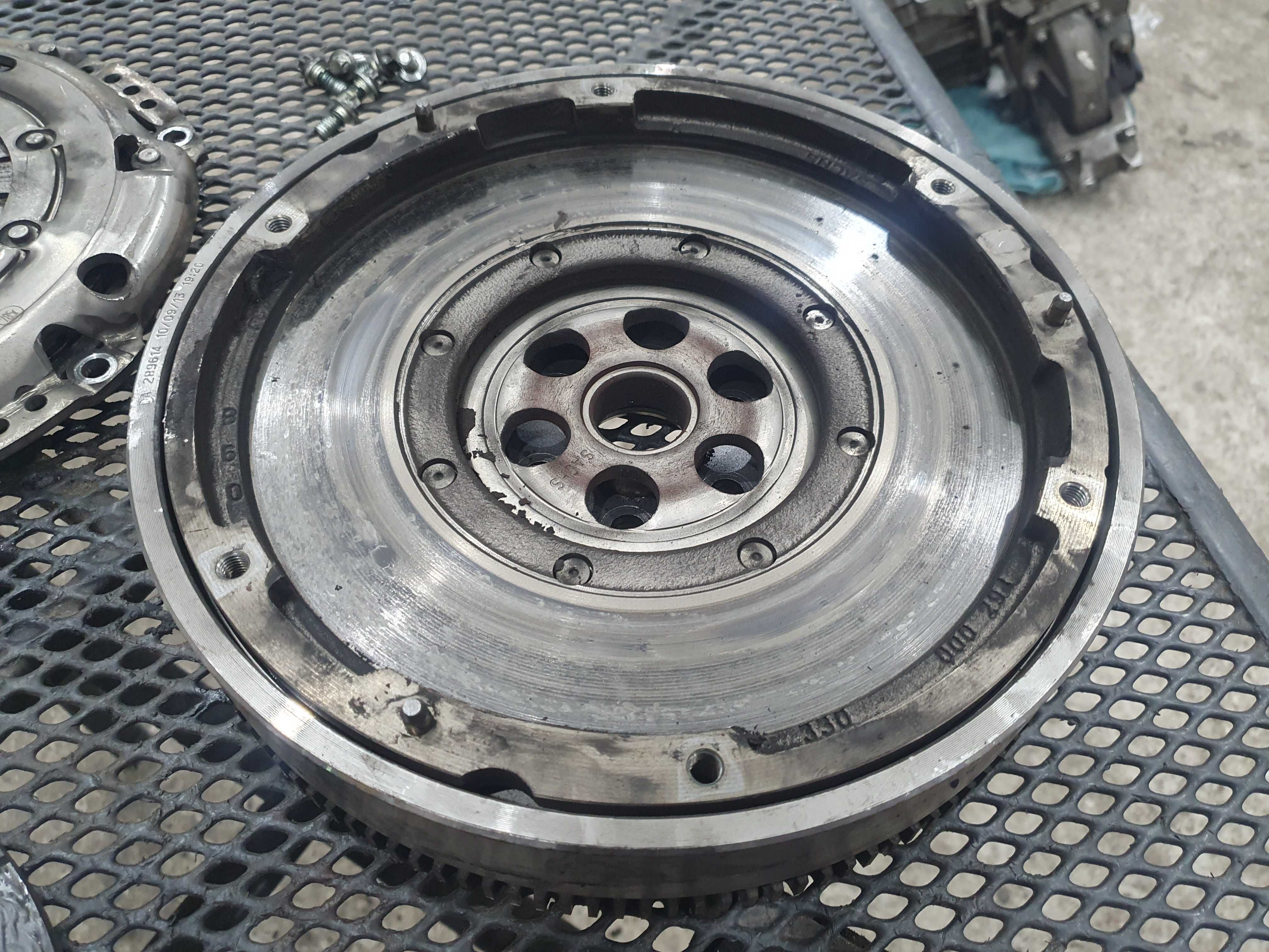 Sprzegło tarcza docisk dwumas Alfa Romeo 159 1.9 jts 160km kpl
