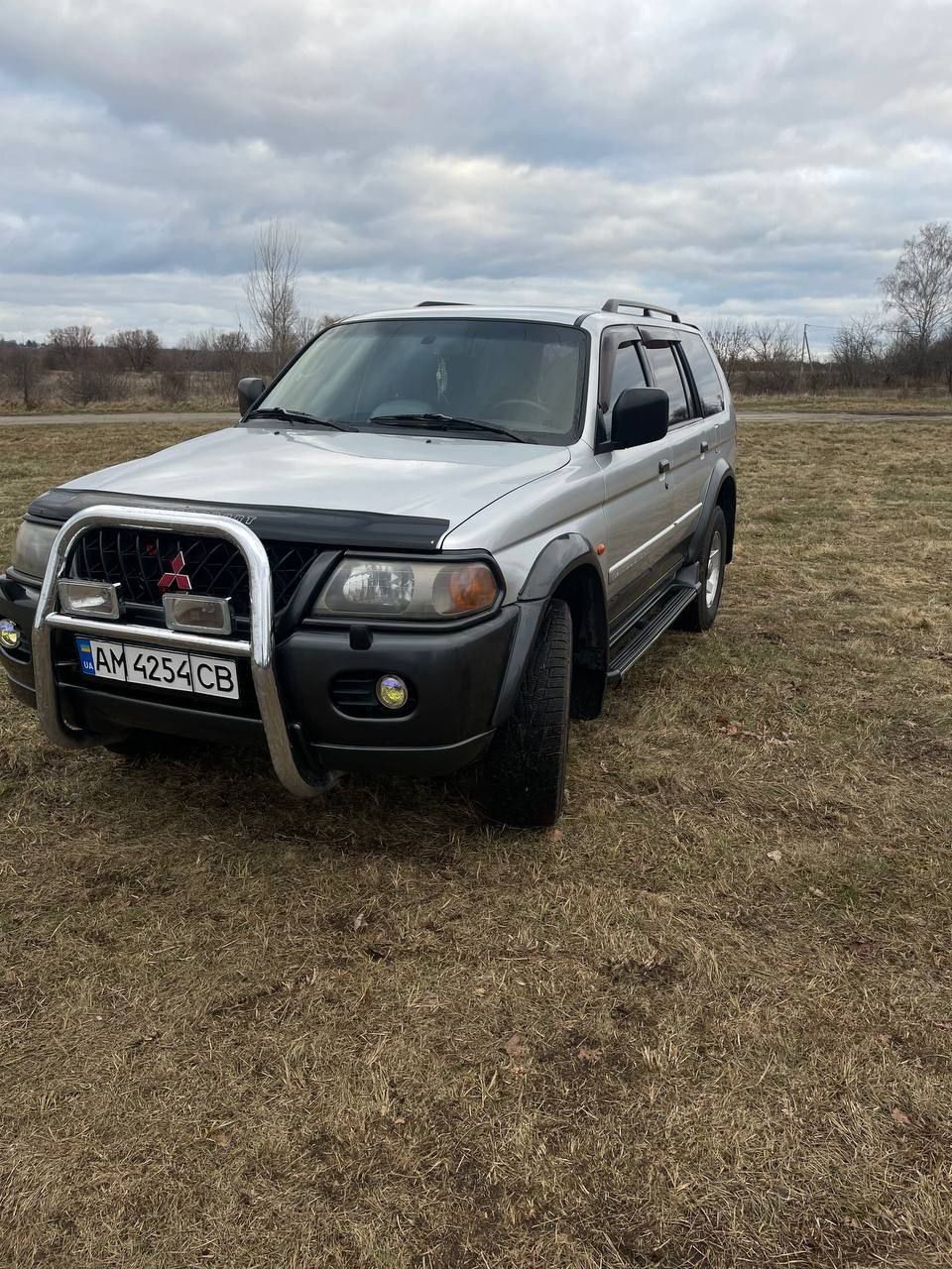 Mitsubishi pajero sport