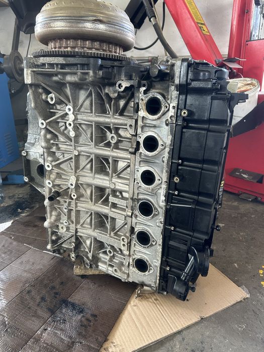 Двигун BMW N57D30A на запчастини