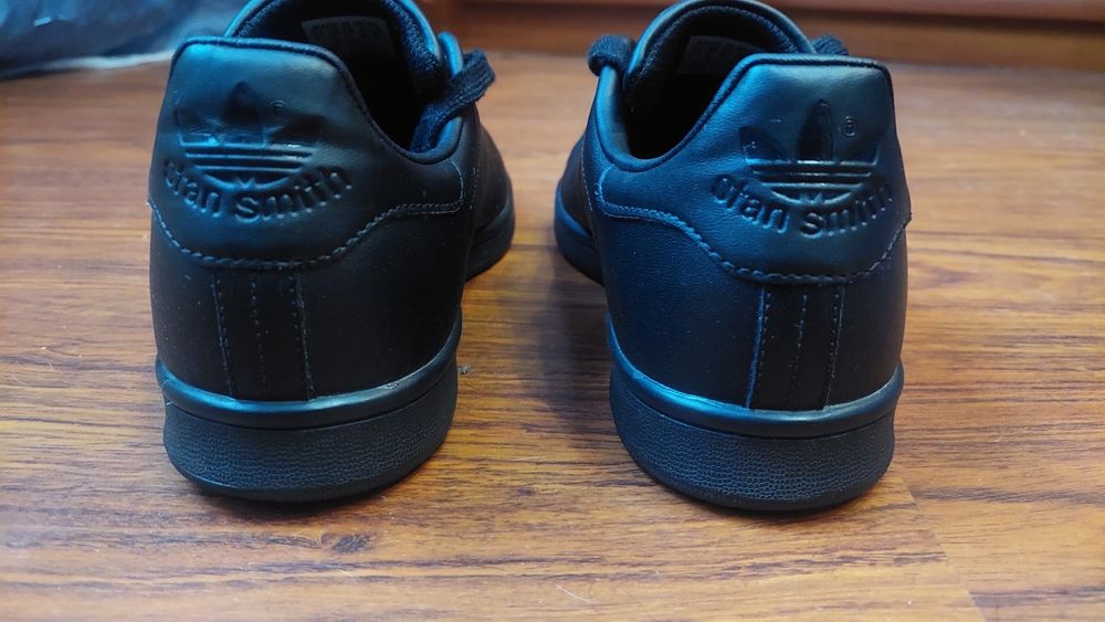 Легендарные кроссовки кеды. Adidas Stan Smith