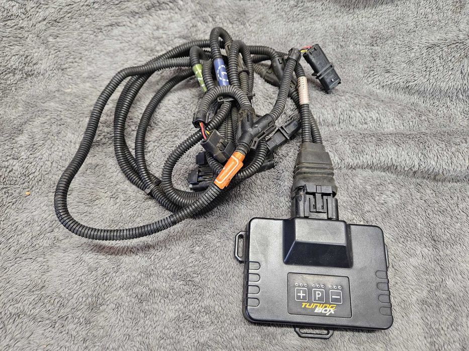 Chip tuning box Citroen Ford Peugeot 2.0 Diesel