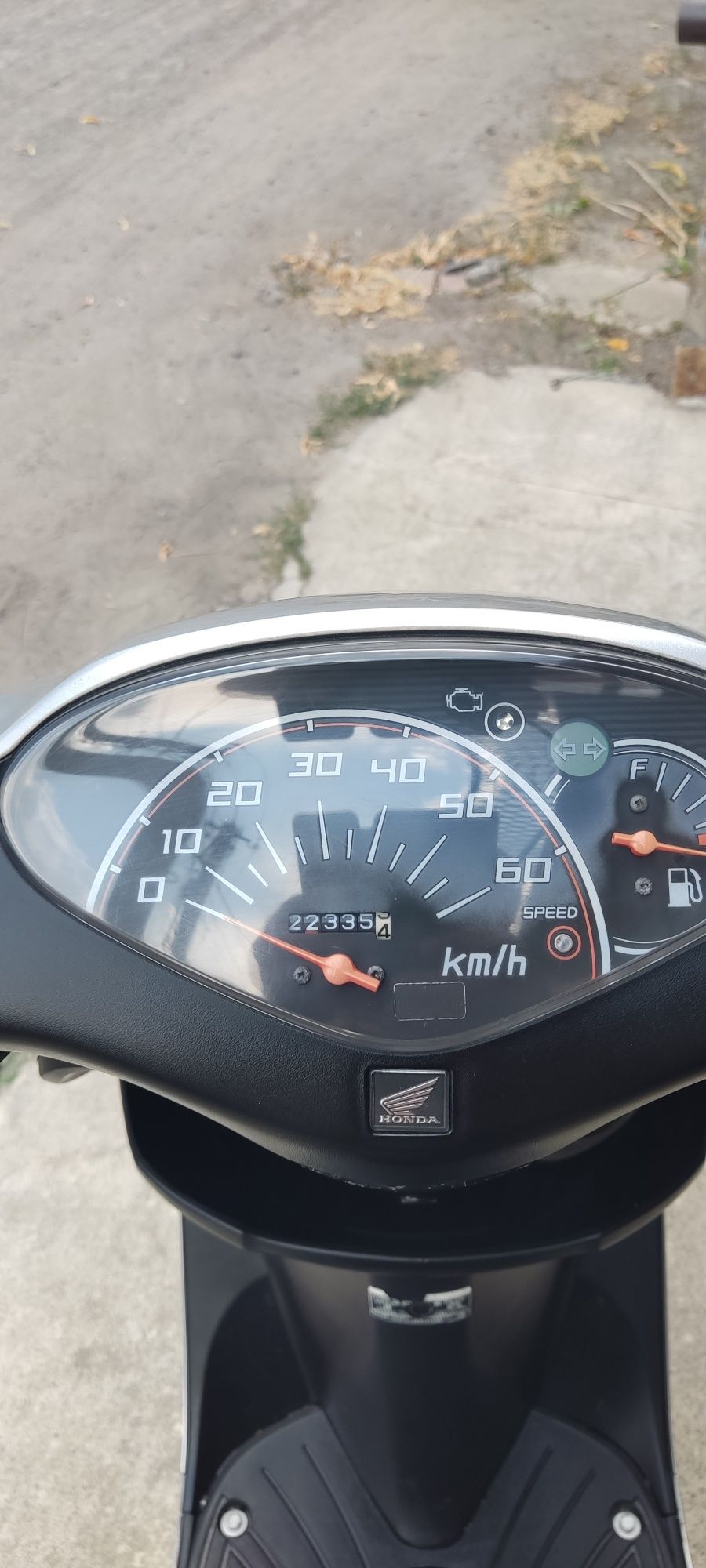 Мопед  Honda dio