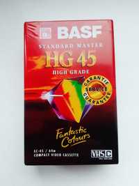 Kaseta BASF VHS HG45 do kamery wideo.