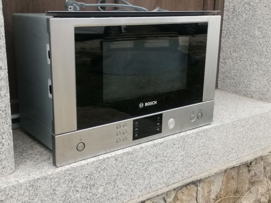 Mikrofala kuchenka mikrofalowa do zabudowy BOSCH