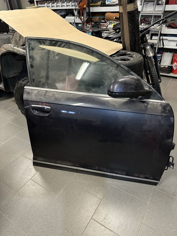 Drzwi przednie przód prawe AUDI A6 C6