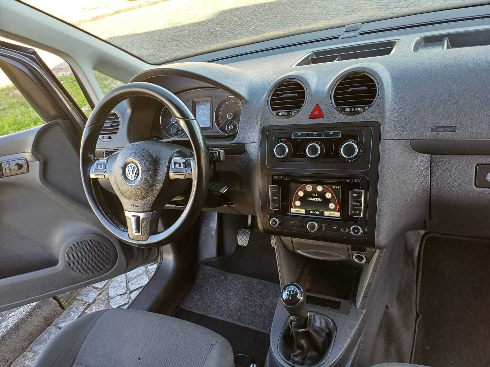 Volkswagen Caddy Maxi Full Extras, Navi, bluemotion