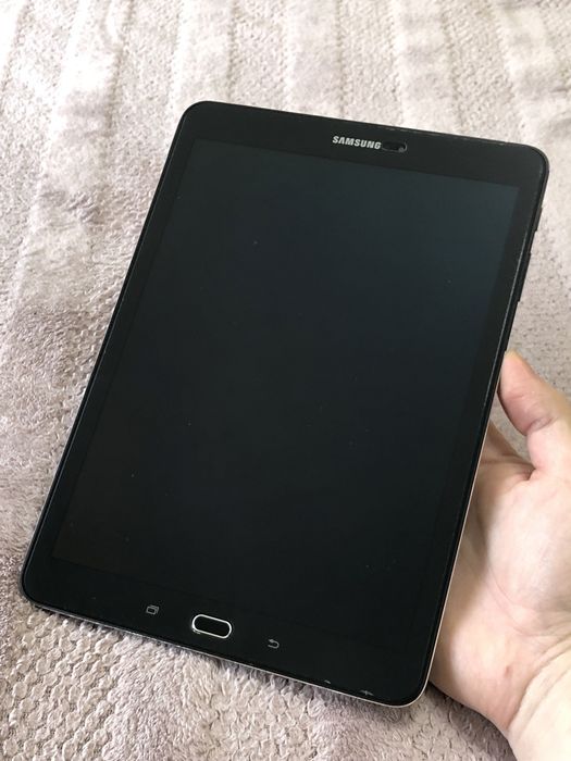 Планшет Samsung Galaxy Tab S2 T813