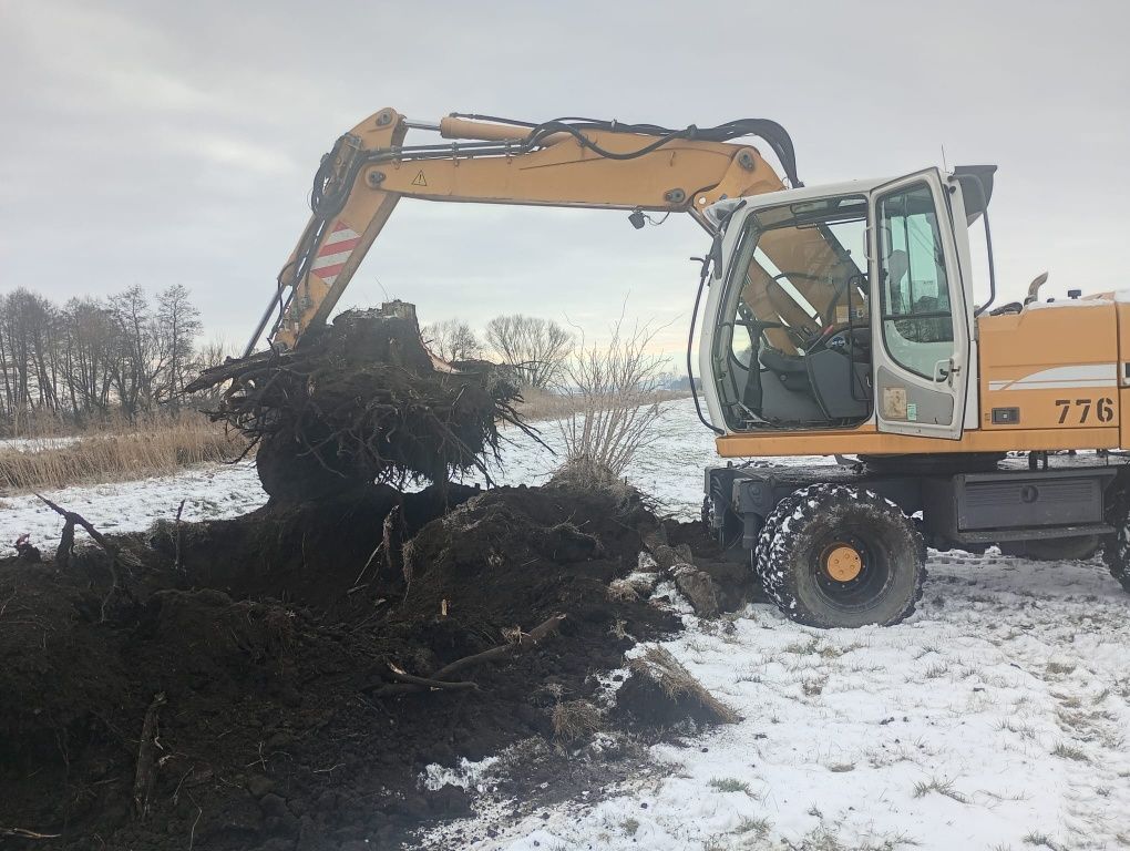 Usługi koparkami, transport, wyburzenia 

Koparko-ładowarkami JCB 3CX.