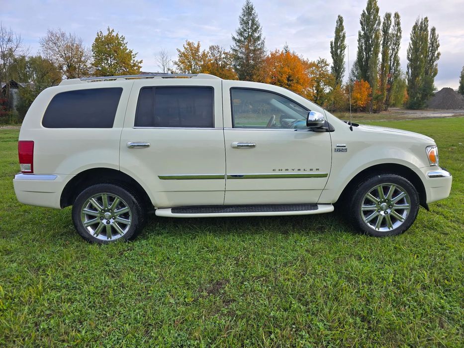 Chrysler Aspen