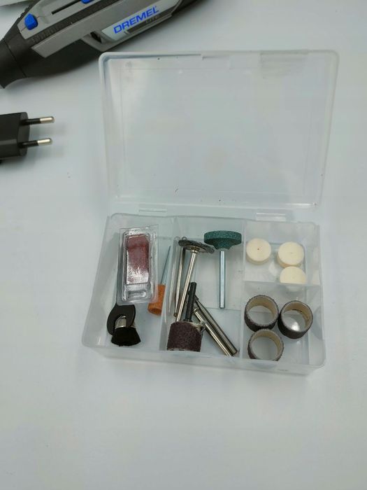 Szlifierka wielofunkcyjna akumulatorowa DREMEL Lite 7760 3,6 V