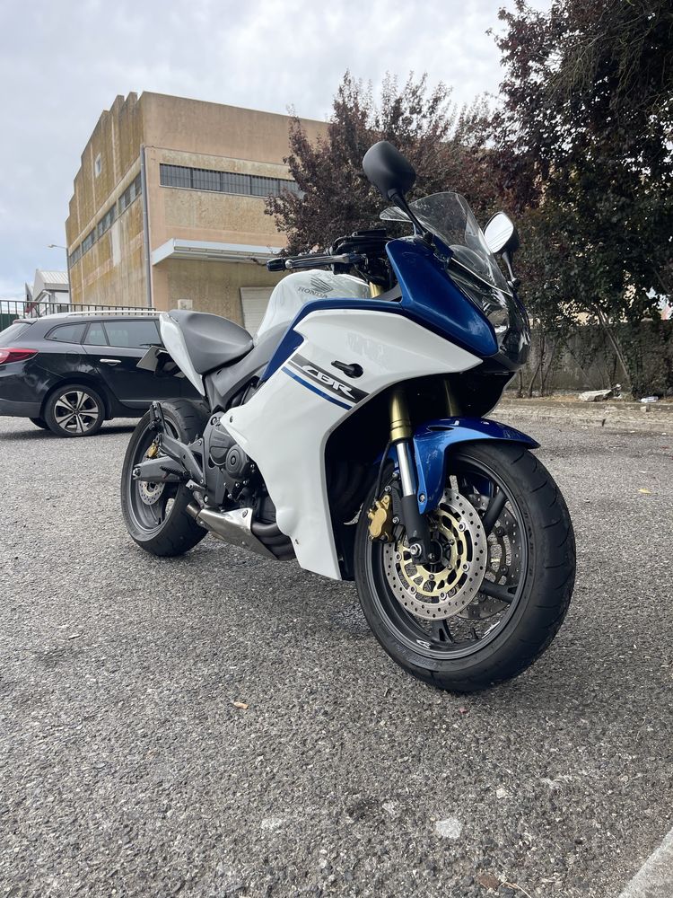Honda Cbr 600f impecavel
