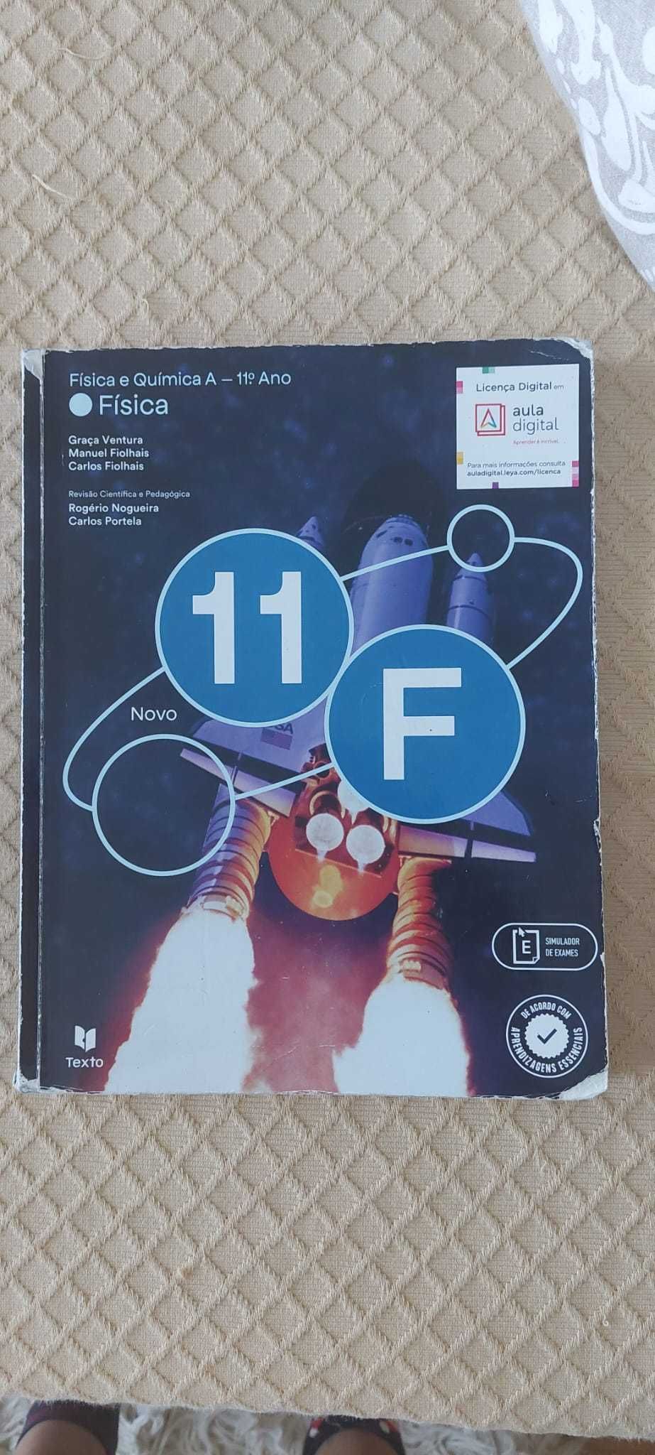 Livro 11F - Manual e caderno de exercícios do 11º ano