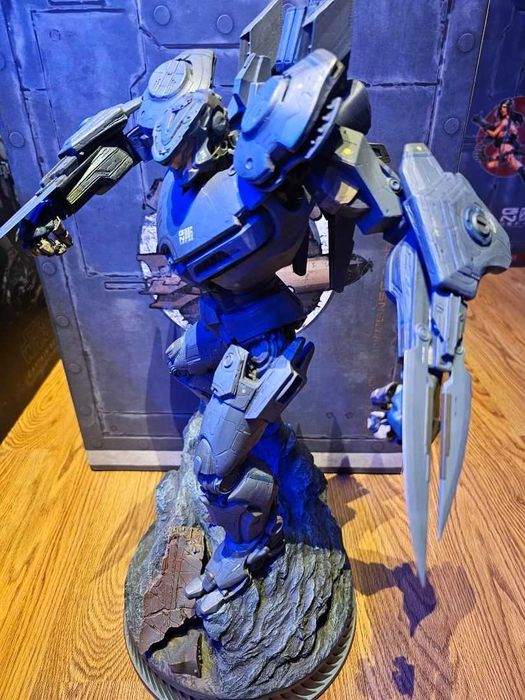 Sideshow Pacific Rim Striker Eureka 1/4 scale Statue