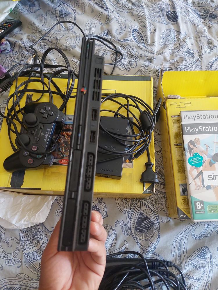 Playstation 2 slim