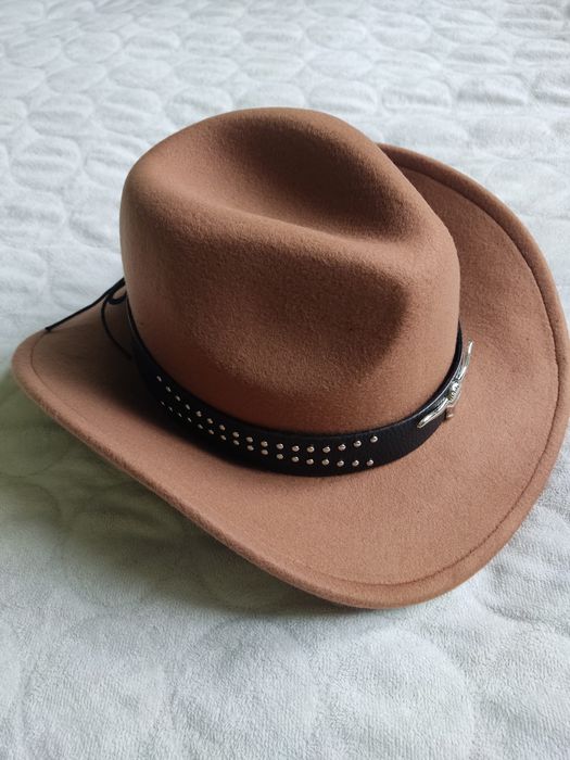 Kapelusz kowbojski brązowy ciepły karmelowy rudy klasyczny kowboj nowy