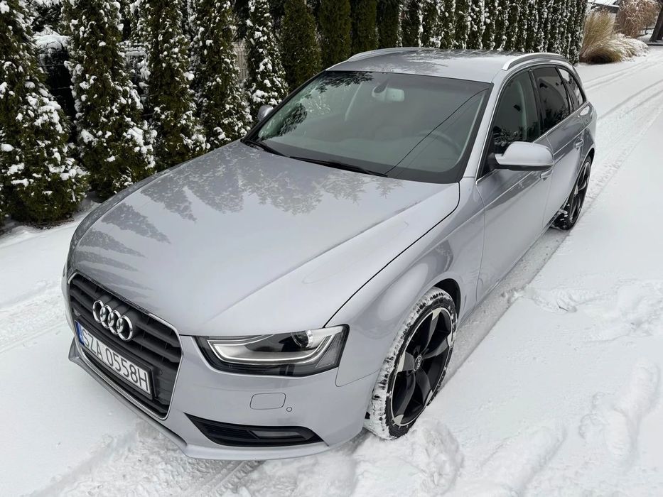 Audi A4 Avant Automat, 100% Oryginalny lakier, Nawigacja, 19 cali Alufelgi, Skóra