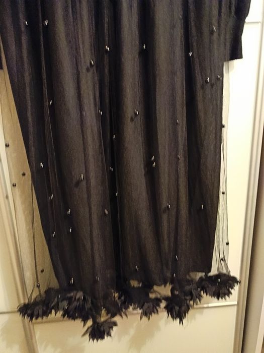 Sukienka z dołem z tiulu