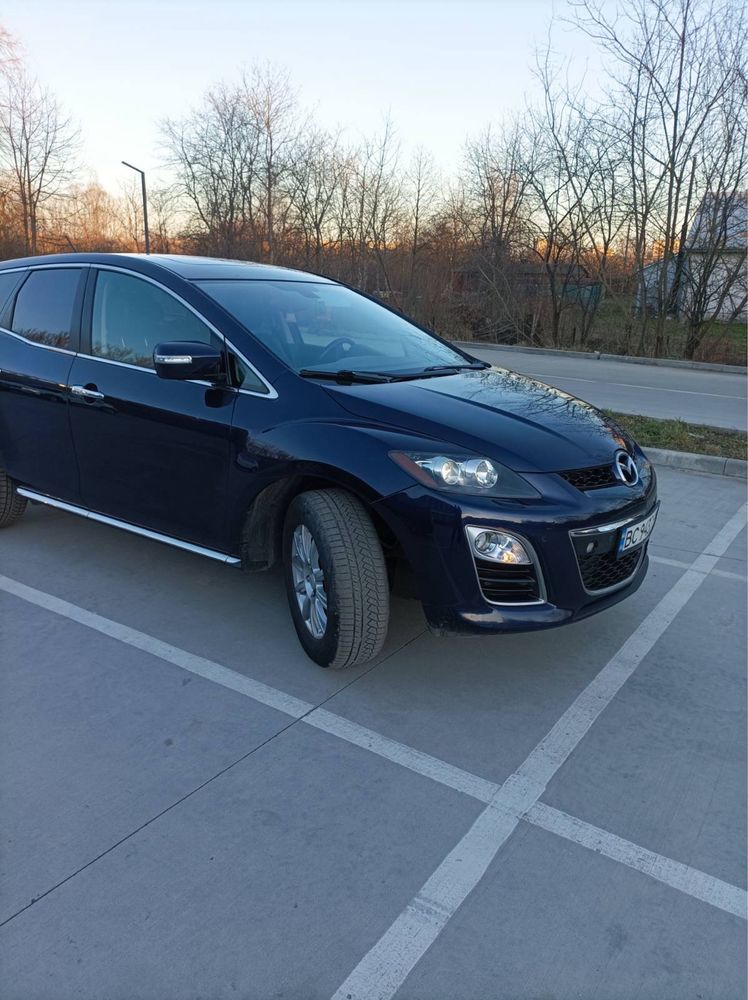 Продам машину Mazda CX7 2011