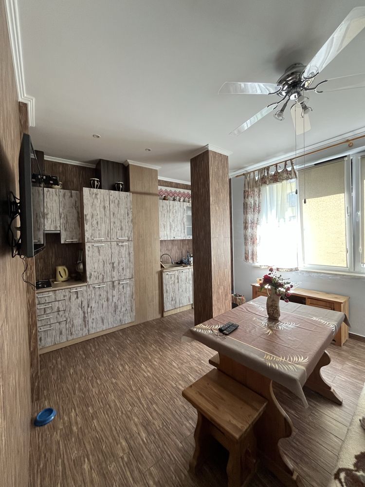 Двухкімнатна квартира. Здам в оренду, Трускавець, вул. Шашкевича 3