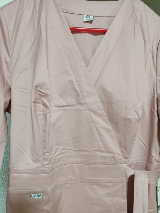 Халат медичний колір пудра 50-го розміру новий