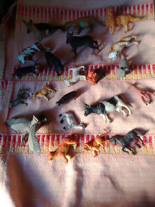 Várias figuras de animais desde 0,50 a 2€