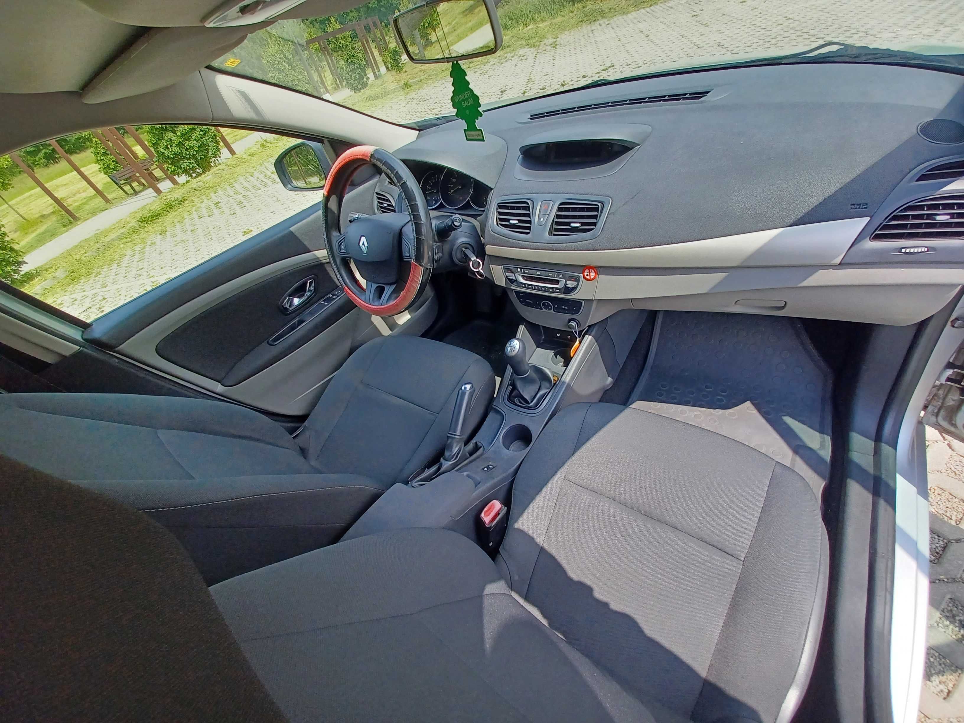 Renault Megane // GAZ // Rok 2012 // Silnik 1.6 16V // Tempomat