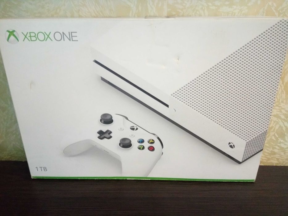 Xbox One S 1Tb (White)